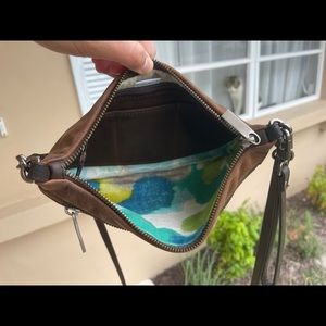 Rough & Tumble Crossbody Wallet